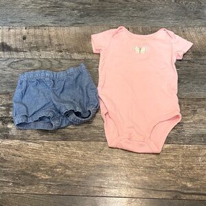Carter's Pink Onesie and shorts size 9 months.